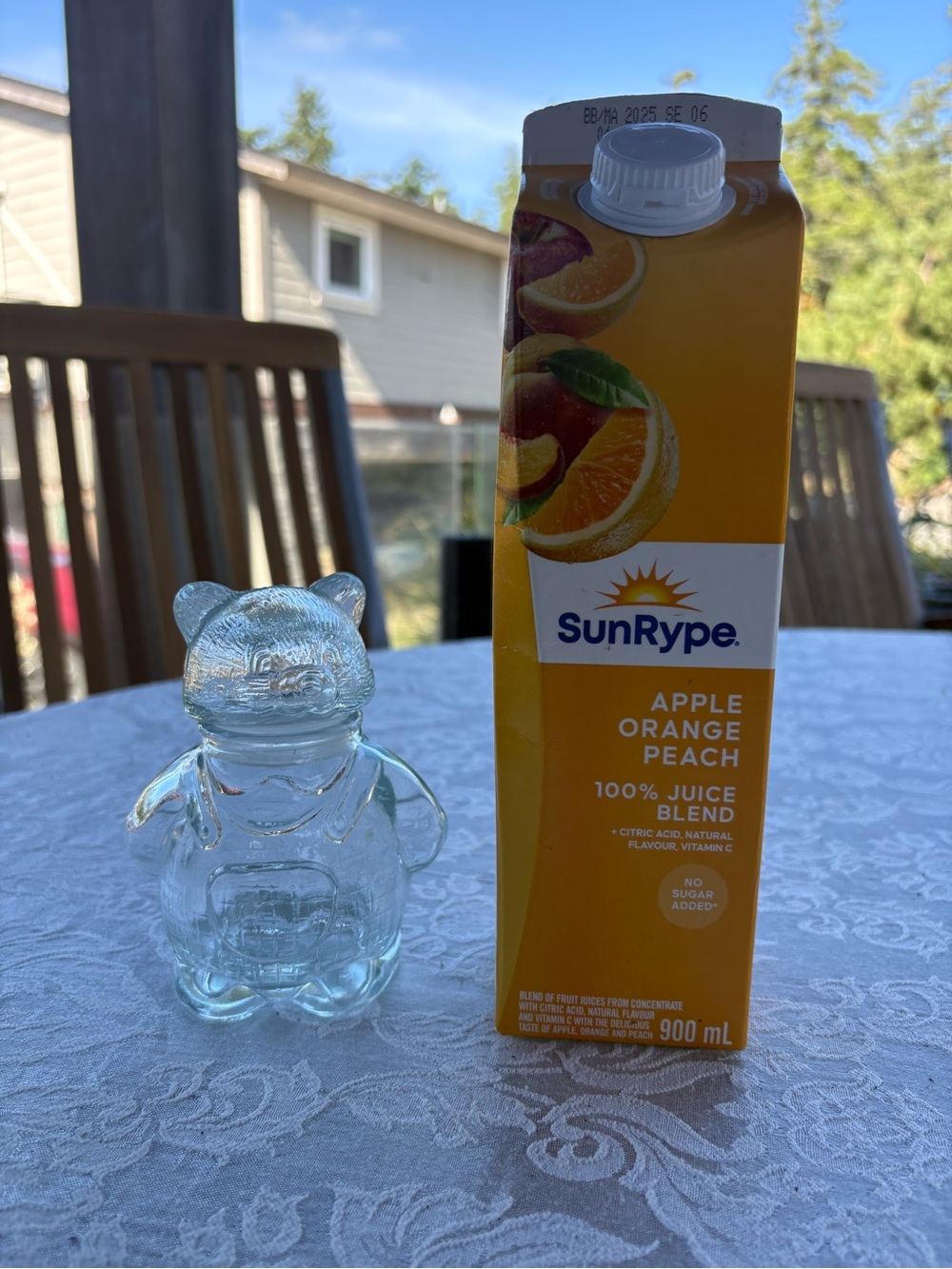 Small lid glass bear jar